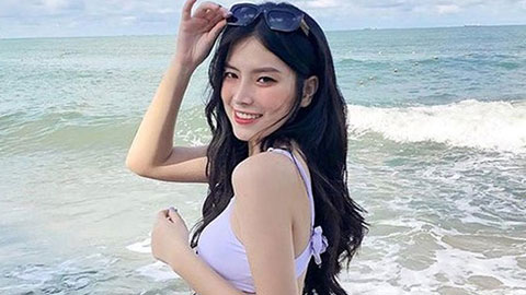 Bạn gái cựu tiền đạo U23 Việt Nam khoe dáng cực gợi cảm với bikini