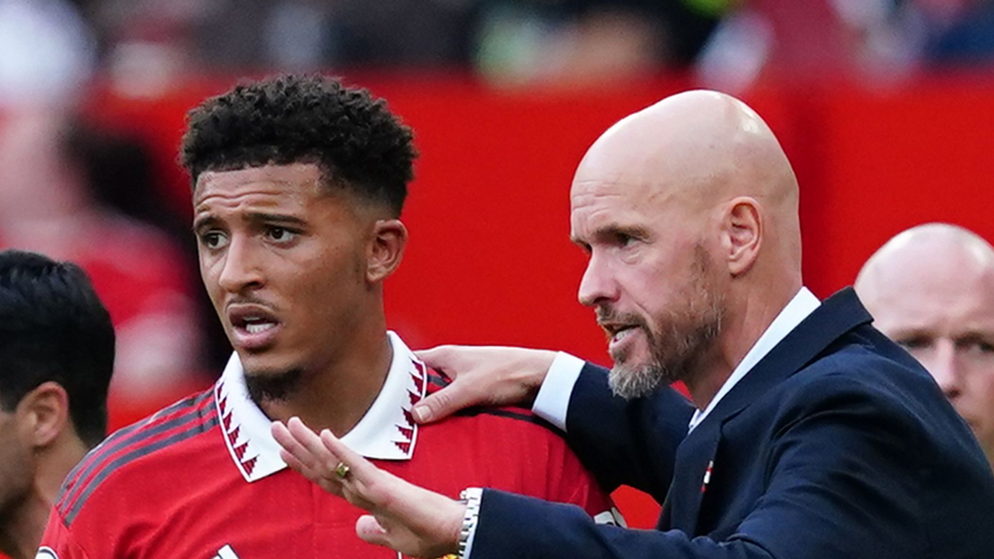 Vụ Jadon Sancho bật Ten Hag tanh tách, ai là kẻ đáng trách?  