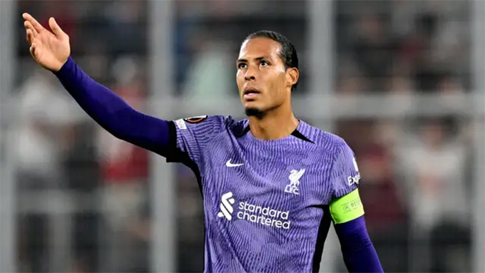 Van Dijk, từ siêu anh hùng tới kẻ tầm thường