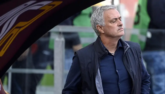 Jose Mourinho, từ ‘Người đặc biệt’ thành ‘Người phá phách’