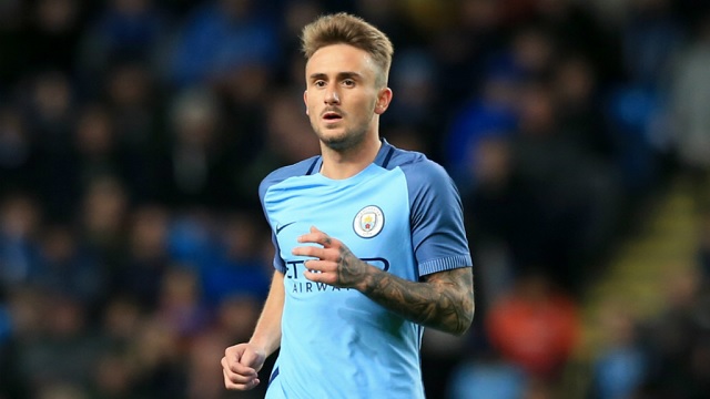 Aleix Garcia: Từ người thừa Man City thành nhạc trưởng Girona