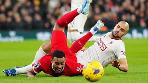 Liverpool 0-0 MU: Đá thế này không xứng derby nước Anh!