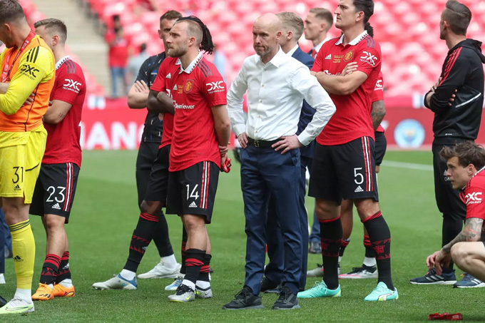  MU mặc áo lạ trong trận chung kết FA Cup