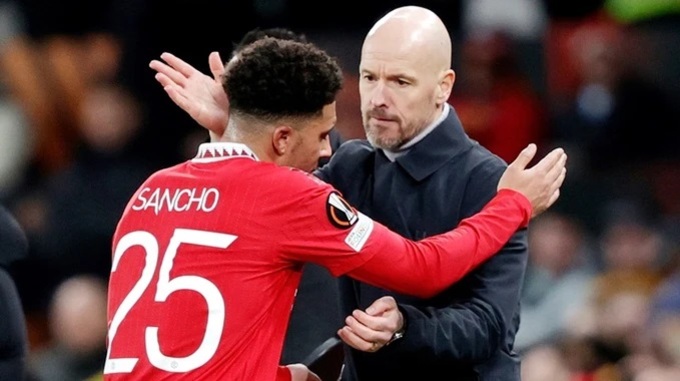 MU: Ten Hag phải học yêu Sancho lại từ đầu