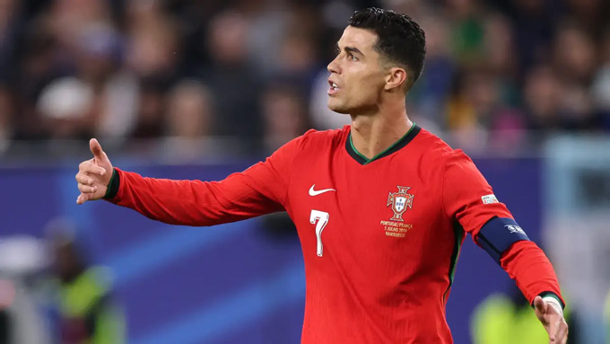 Ronaldo hé lộ thời điểm chia tay Bồ Đào Nha