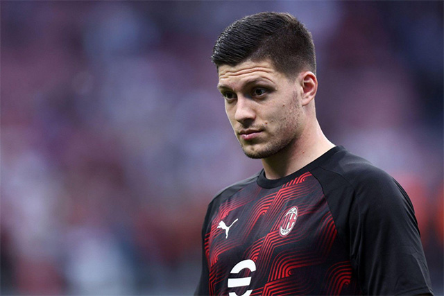 Milan đưa Jovic cùng 5 cầu thủ vào danh sách cần thanh lý