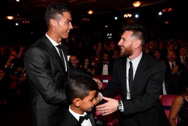 Kỷ nguyên Ronaldo & Messi kết thúc: Cái kết của 15 năm thanh xuân