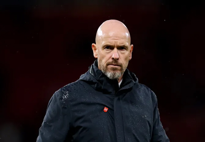 Ten Hag sẽ cho Evans đá 'vị trí bất thường' trước Brentford