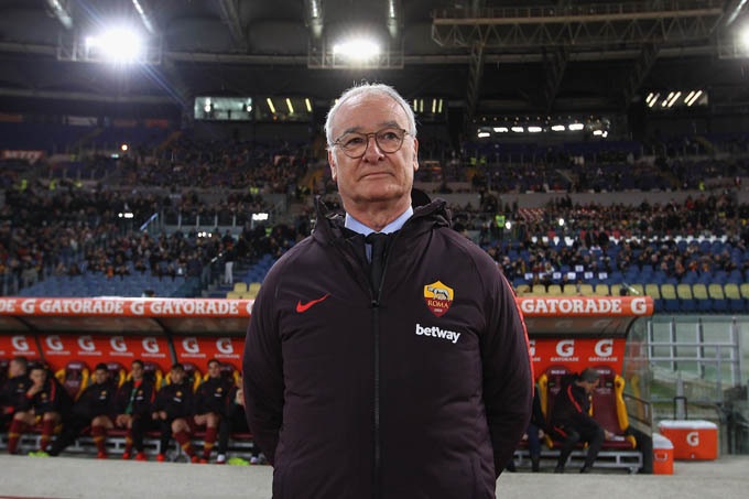 Roma bổ nhiệm Ranieri, không mời Ten Hag