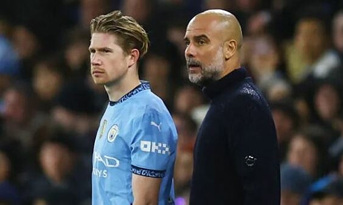 Pep phủ nhận tin đồn mâu thuẫn với De Bruyne