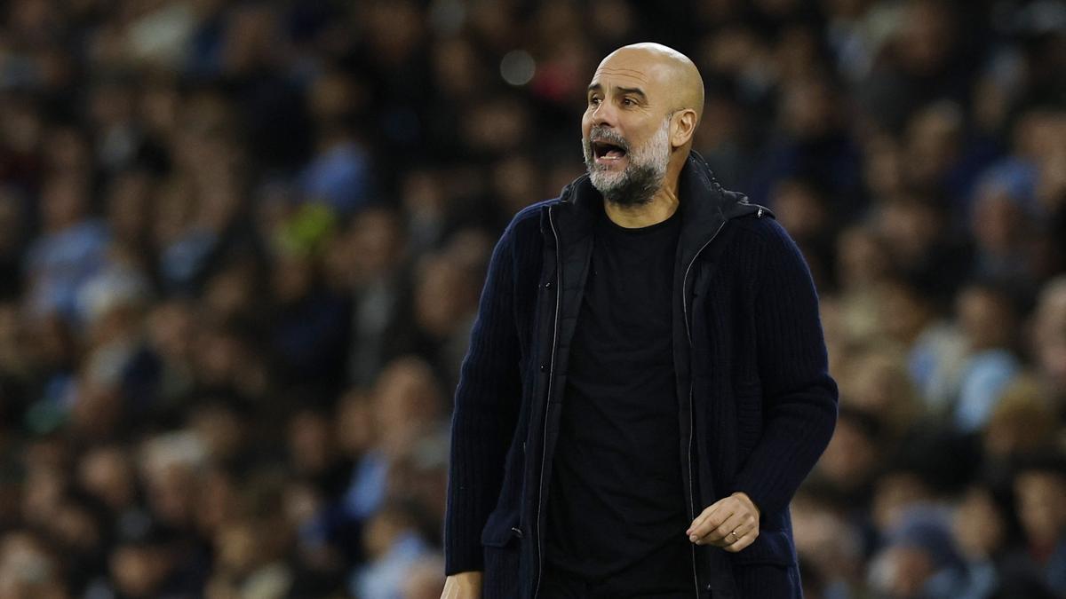 Thưa ngài Pep Guardiola, ngài không phải là một HLV bất tài