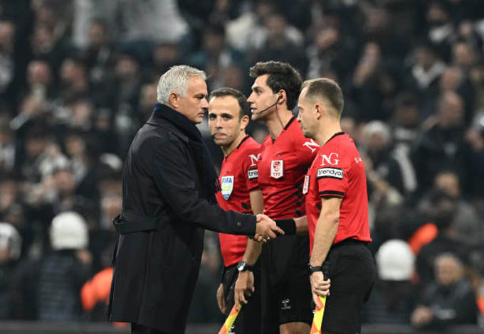 Mourinho nguy cơ 'bật bãi' sớm khỏi giải Thổ Nhĩ Kỳ vì phát biểu sốc