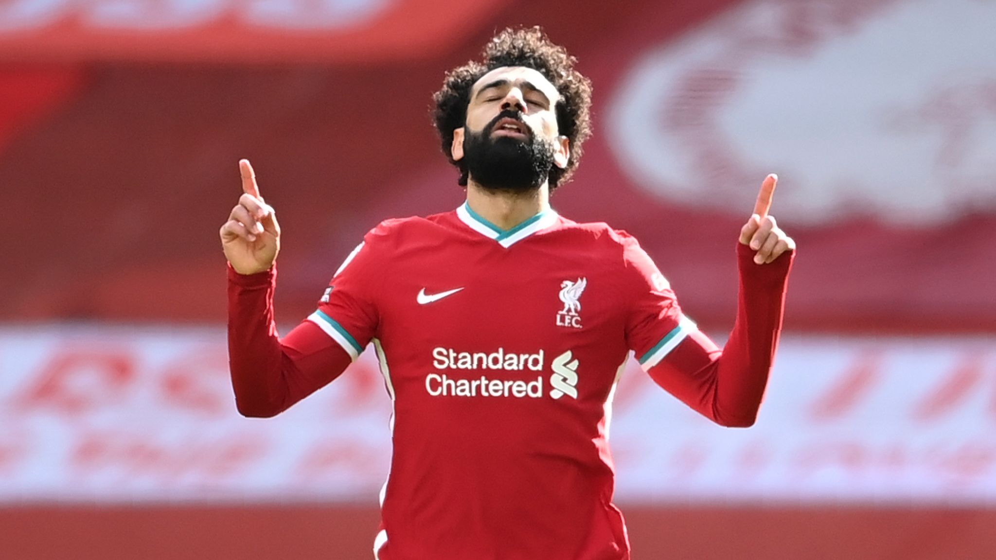 'Hiện tượng' Salah: Đá như Messi, như Ronaldo, mà lại sắp thất nghiệp