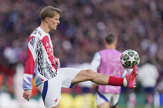 Vì sao Odegaard sa sút thê thảm?