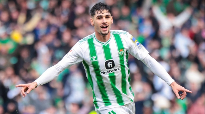 Tottenham sẽ chiêu mộ sao Betis