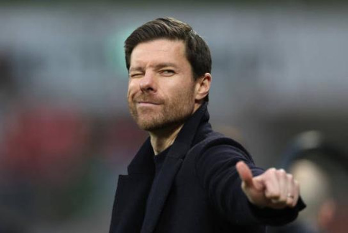 Xabi Alonso ký hợp đồng 3 năm với Real Madrid, dẫn dắt ngay từ Club World Cup