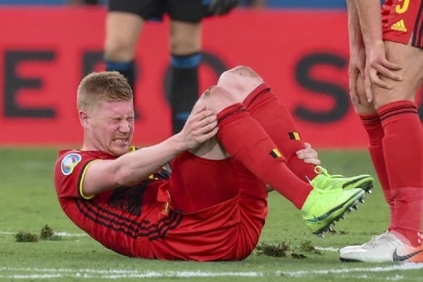 ĐIỂM TIN SÁNG 10/8: DE BRUYNE CÓ THỂ LÊN BÀN MỔ