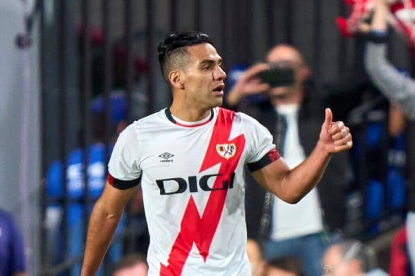 REAL PHẢI DÈ CHỪNG VỚI 'MÃNH HỔ' FALCAO