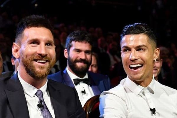 MESSI CHIA SẺ VỀ TÌNH TRẠNG CỦA RONALDO TẠI MAN UNITED