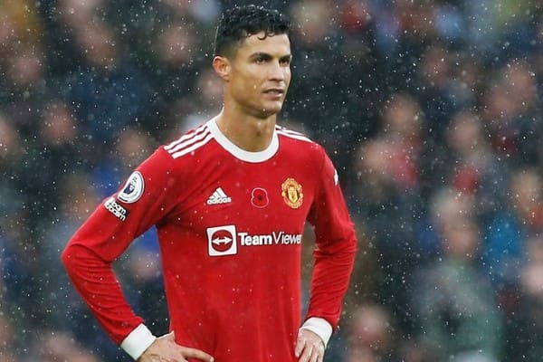 CARRICK KHẲNG ĐỊNH RONALDO SẼ PHẢI THÍCH NGHI VỚI RANGNICK