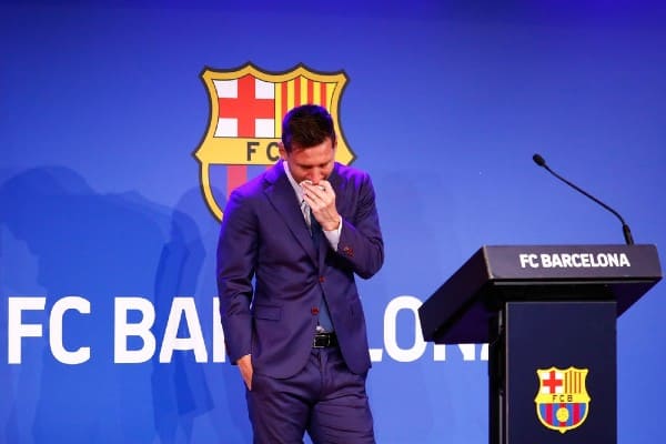 NHÌN LẠI LA LIGA NĂM 2021: MESSI RA ĐI TRONG NƯỚC MẮT