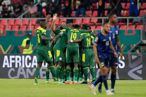 VÒNG 1/8 AFCON 2021: MA RỐC VÀ SENEGAL DẮT TAY NHAU VÀO TỨ KẾT