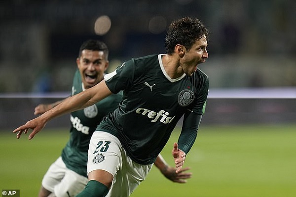 THẮNG THUYẾT PHỤC AL AHLY, PALMEIRAS VÀO CHUNG KẾT ĐỢI CHELSEA