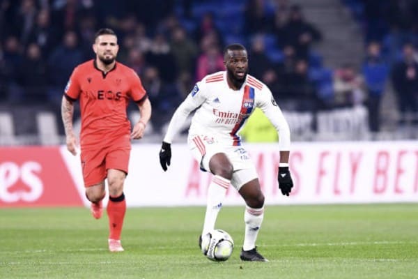 NDOMBELE LÀM MƯA LÀM GIÓ Ở LYON SAU KHI RỜI TOTTENHAM